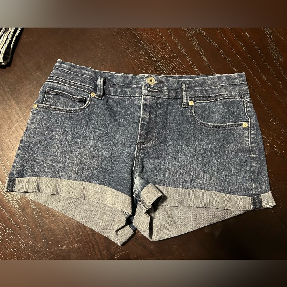 Women’s shorts